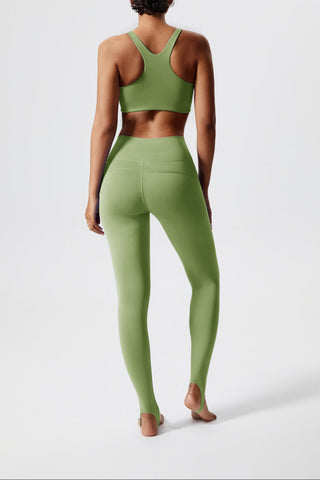 XO Radiance U-Neck Set