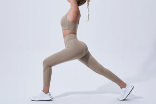 XO Elegance Sports Bra & Leggings Set