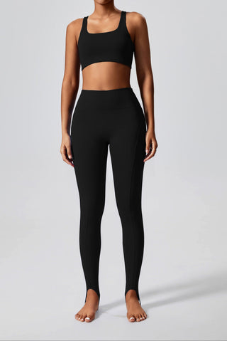 XO Radiance U-Neck Set